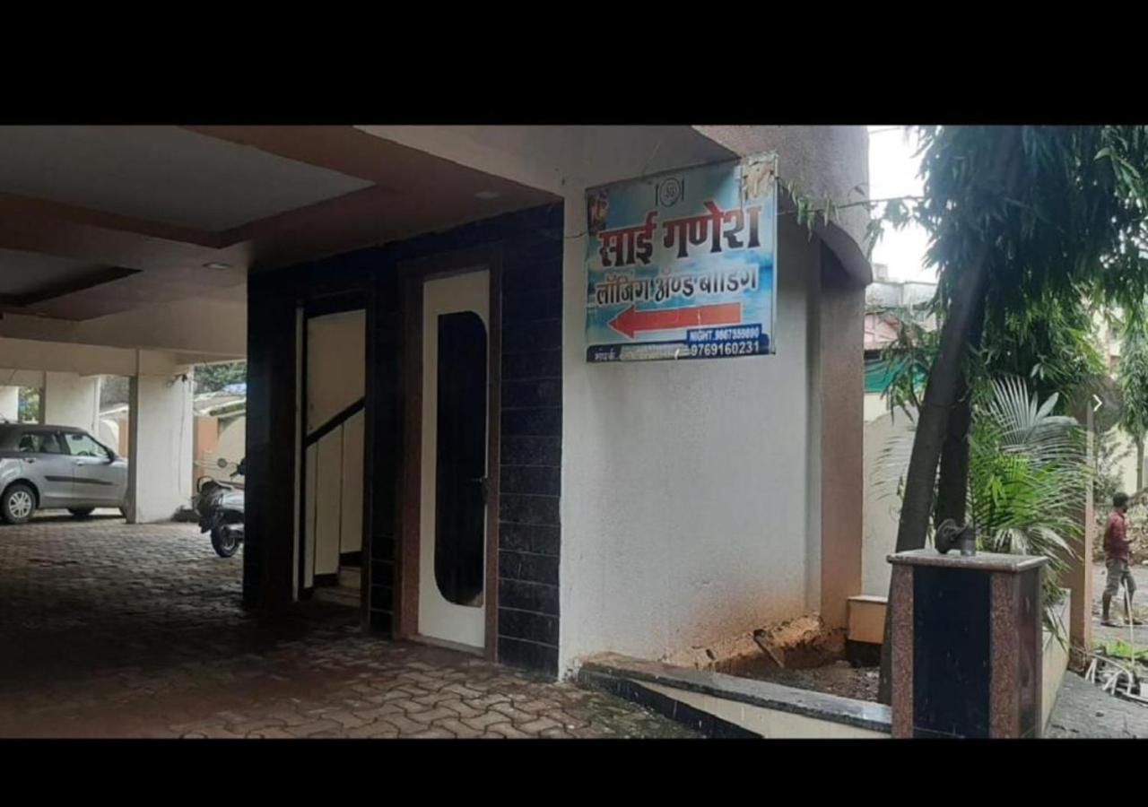Hotel Sai Ganesh Lodging & Boarding By Wb Inn Titwala Esterno foto